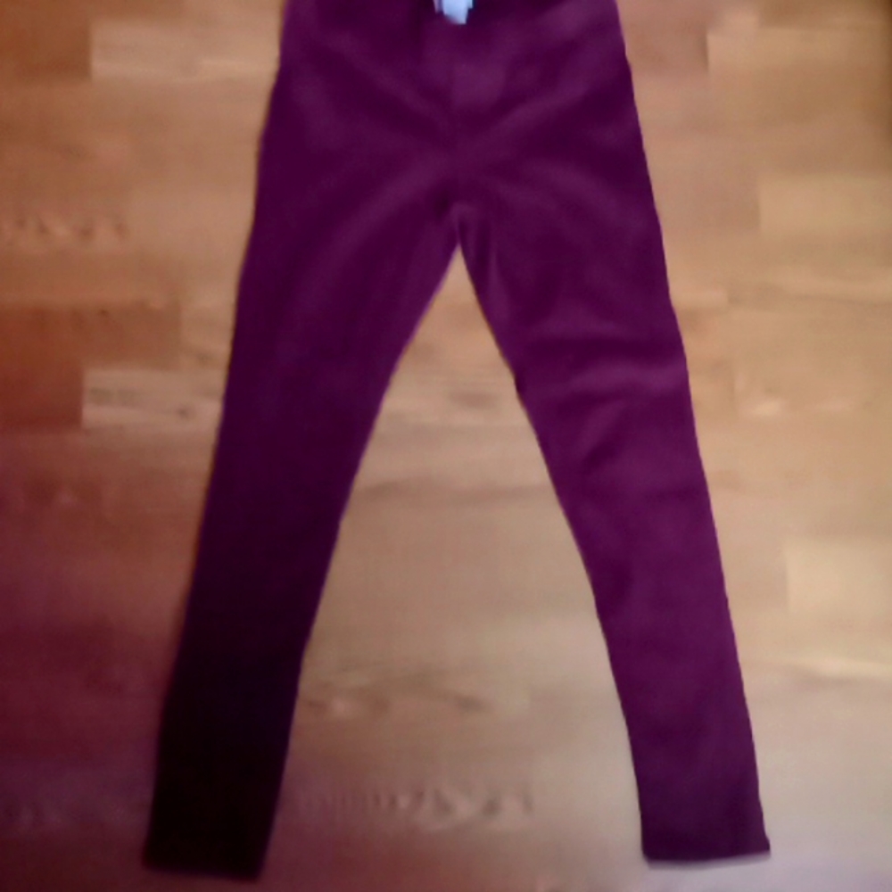 So-size 16- burgundy